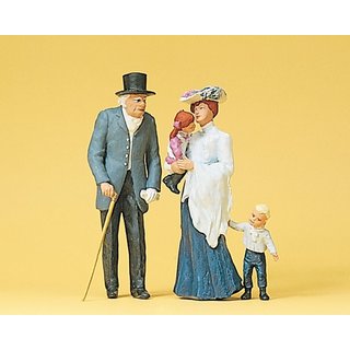 Preiser  alter Herr und Dame mit Kindern - Figurenset